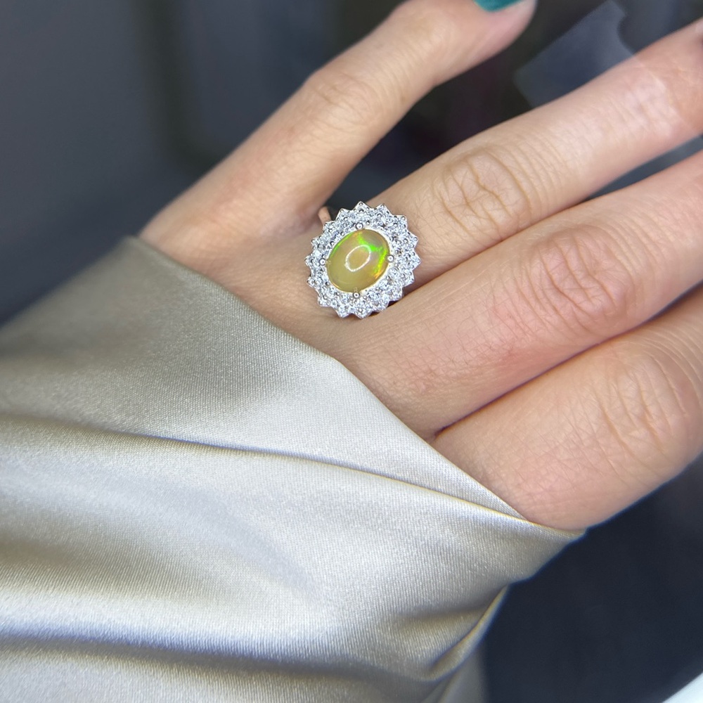 Genuine natural Fire Opal in 925 sterling silver ring